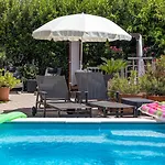 Malerisches Nur 200 Meter Zum Mit Privater Terrasse, Grill, Pool, Lounge-bereich * دْغاماي