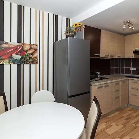 Malerisches Nur 200 Meter Zum Mit Privater Terrasse, Grill, Pool, Lounge-bereich * Dramalj
