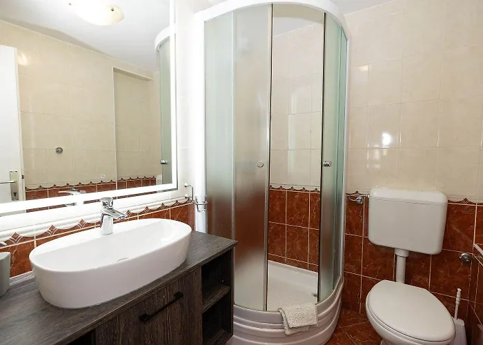 Malerisches Nur 200 Meter Zum Mit Privater Terrasse, Grill, Pool, Lounge-bereich *
